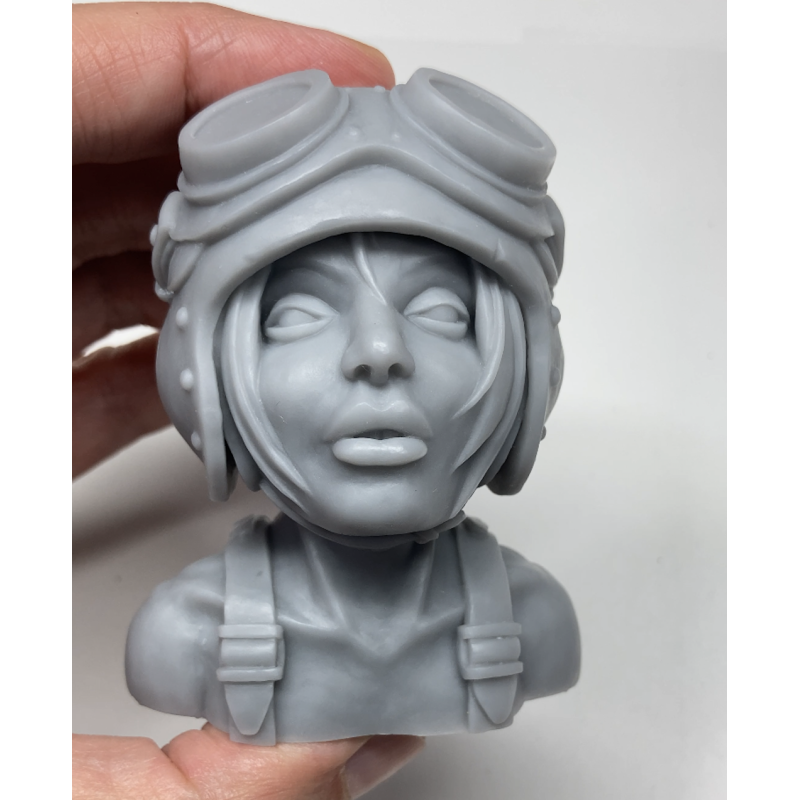 KIRA, The Rogue Girl - 75 mm female bust to paint
